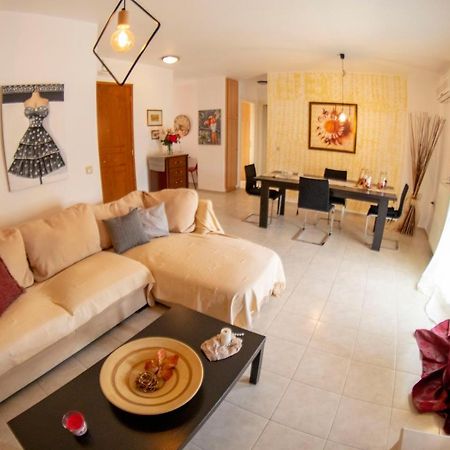 A quiet apartment close to the sea Gouves Extérieur photo