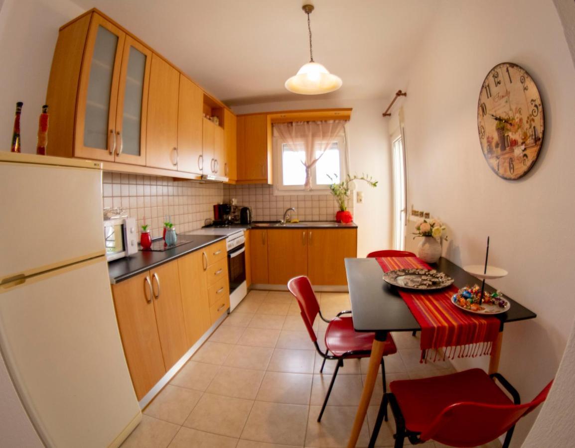 A quiet apartment close to the sea Gouves Extérieur photo