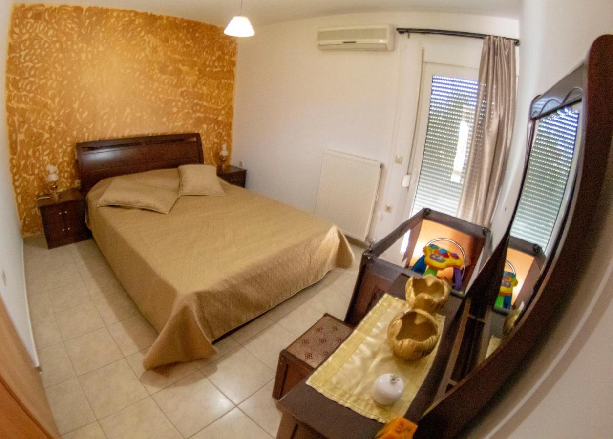 A quiet apartment close to the sea Gouves Extérieur photo