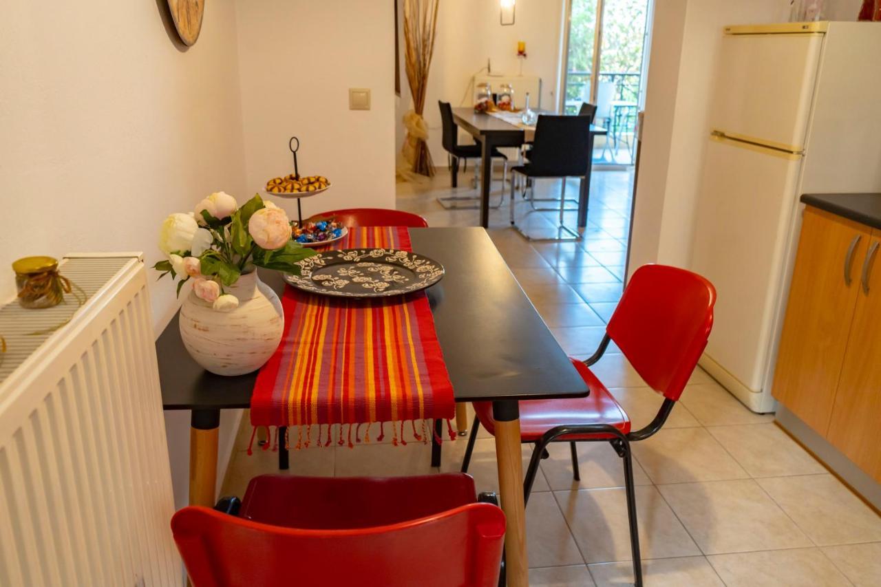 A quiet apartment close to the sea Gouves Extérieur photo