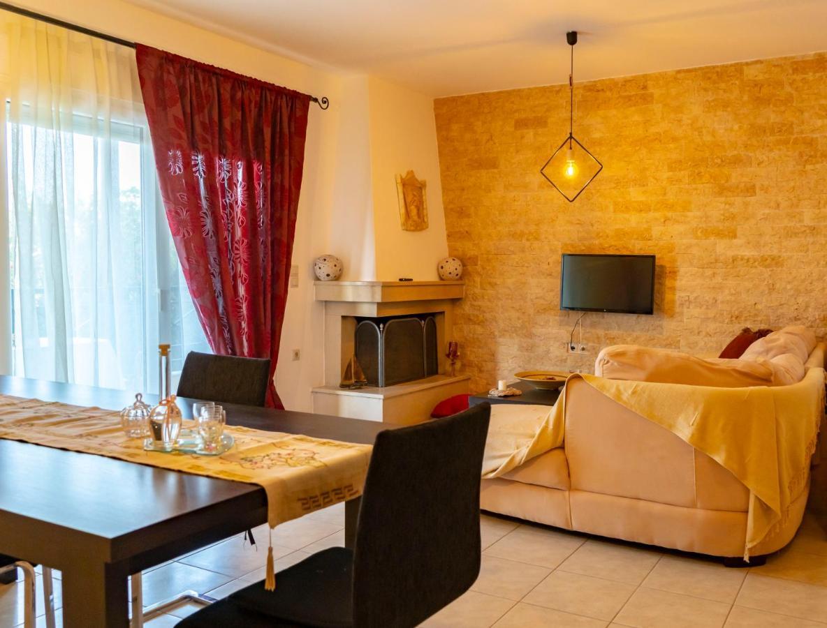 A quiet apartment close to the sea Gouves Extérieur photo