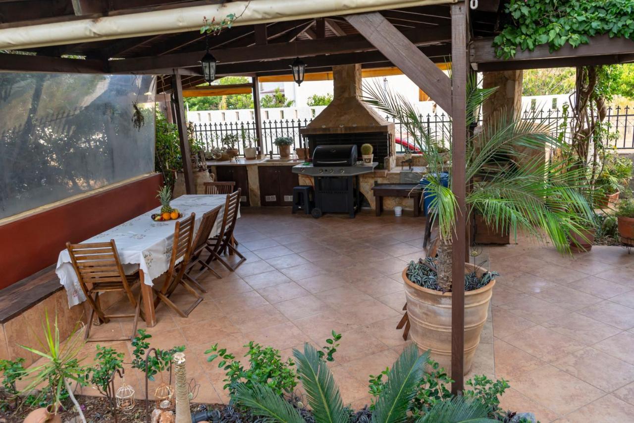 A quiet apartment close to the sea Gouves Extérieur photo