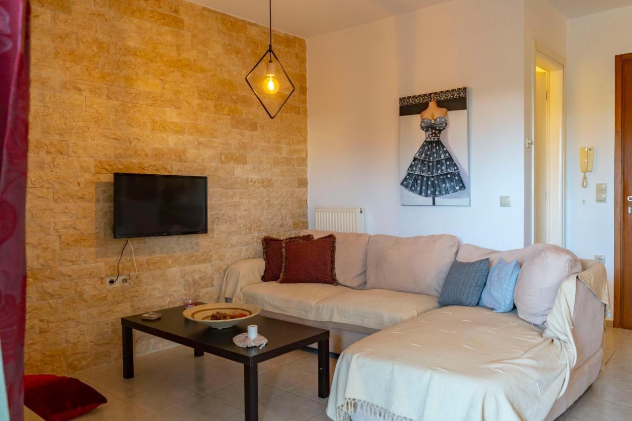 A quiet apartment close to the sea Gouves Extérieur photo