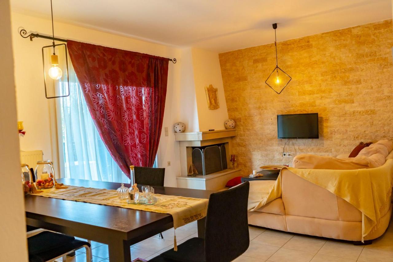 A quiet apartment close to the sea Gouves Extérieur photo