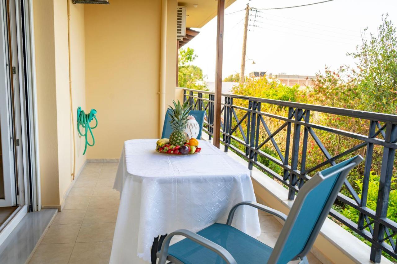 A quiet apartment close to the sea Gouves Extérieur photo